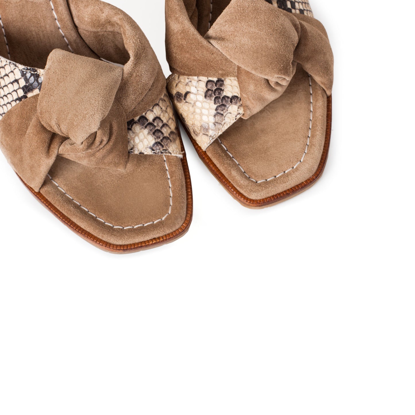 MARIANA GOLD VELOUR/NEW ASSO