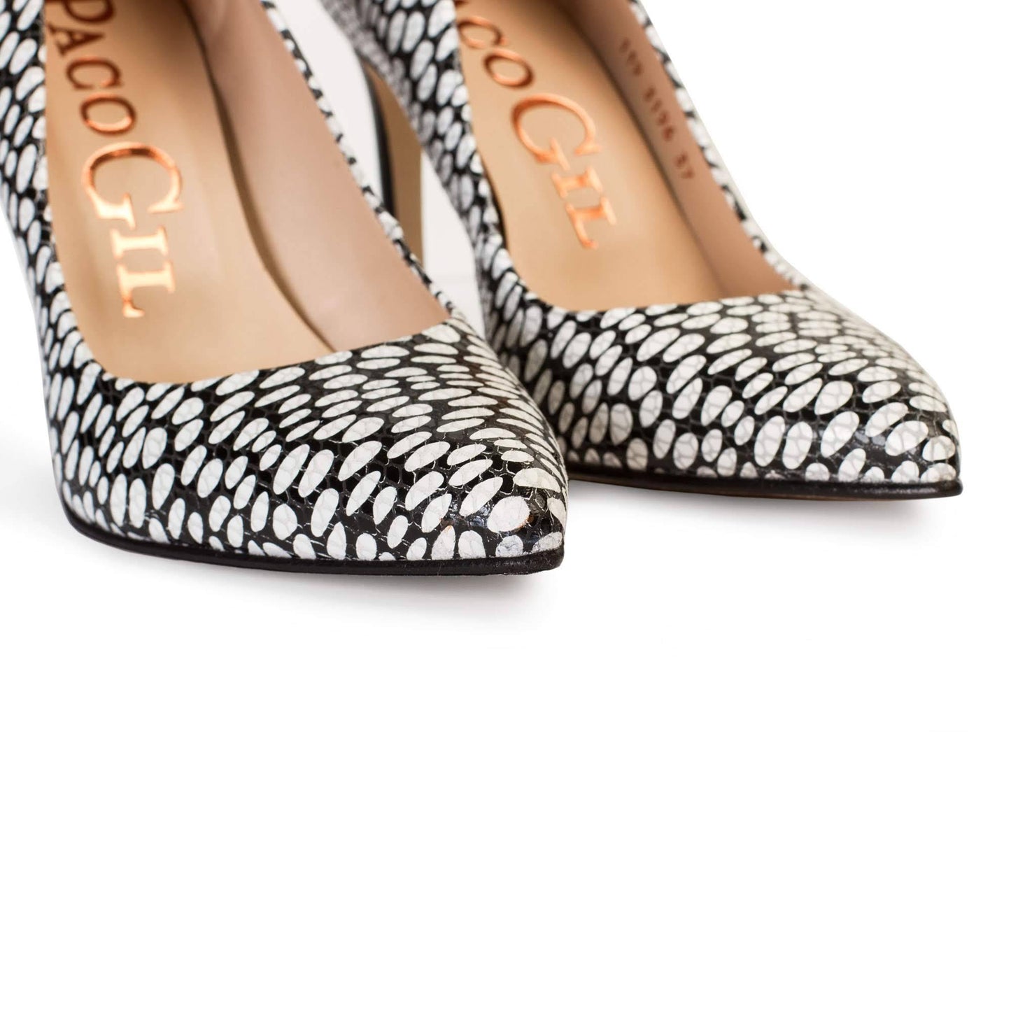 IRIS BLACK/WHITE SNAKE DOTS